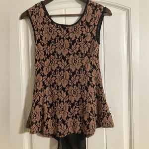 Julie’s closet top size small